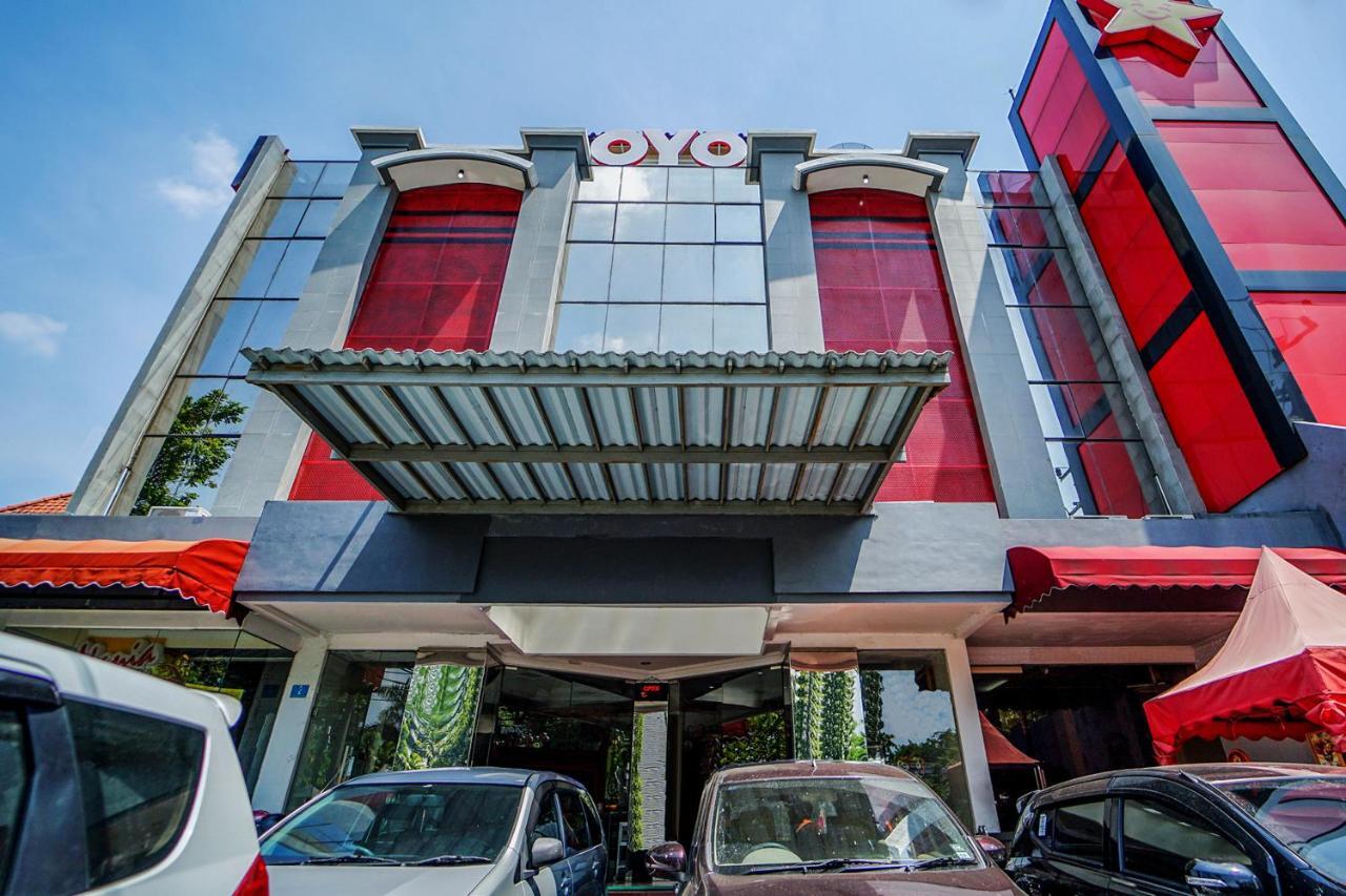 Oyo 231 Hotel Andita Syariah Sorabaya Extérieur photo