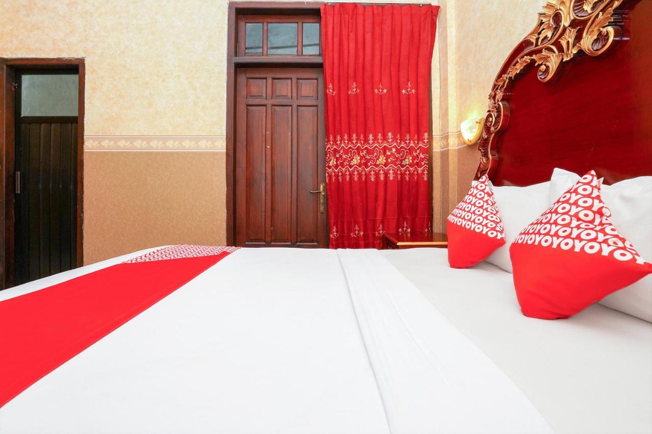 Oyo 231 Hotel Andita Syariah Sorabaya Extérieur photo